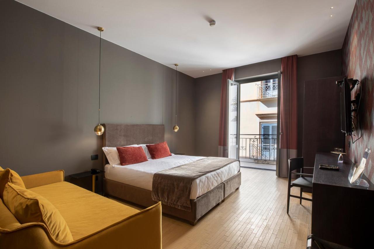 Hotel Re Sale